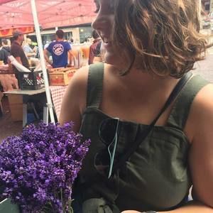 Meet your Posher, Julia